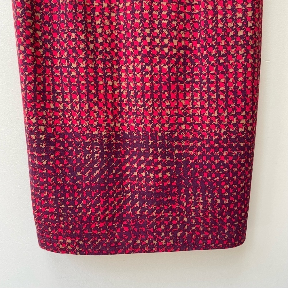 Lord & Taylor Red Houndstooth Sleeveless Mock Neck Mod Style Midi Dress Size 14 - Picture 6 of 10